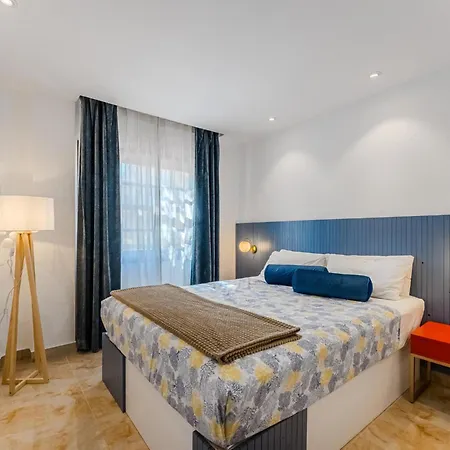 Partial Sea View & Relax 2-bed Tenerife South Apartment